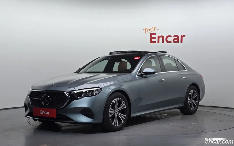 Mercedes-Benz E-Class 2025