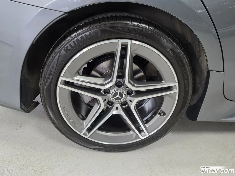 Mercedes-Benz CLS-Class CLS300d 4MATIC 2022 — миниатюра 2