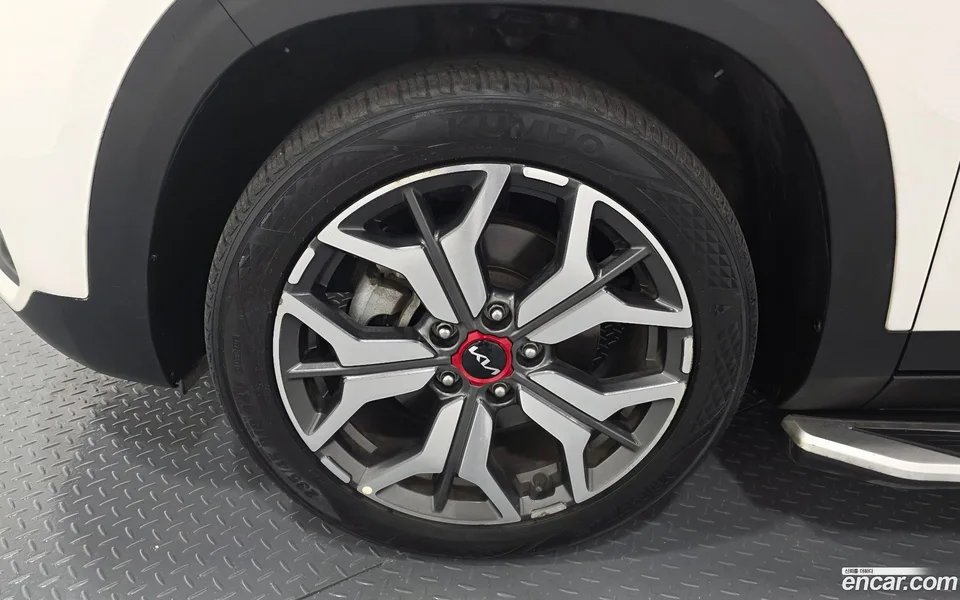 Kia Seltos 1.6 2WD 2022 — миниатюра 5