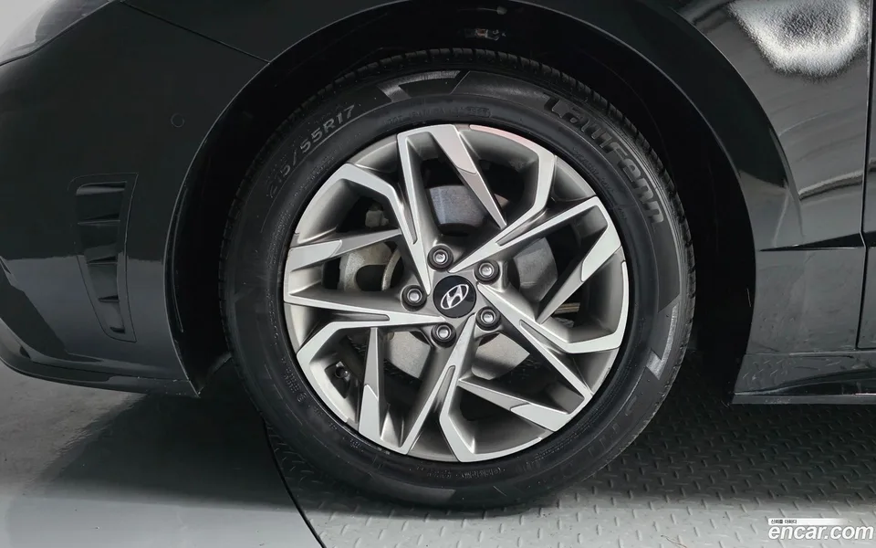 Hyundai Sonata 2.0 2022 — миниатюра 2