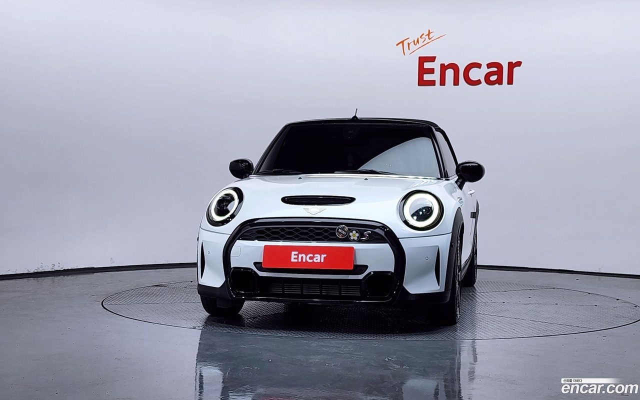 MINI Cooper S Convertible 2023 — 3