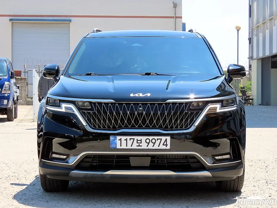Kia Carnival 9 2023 — миниатюра 3