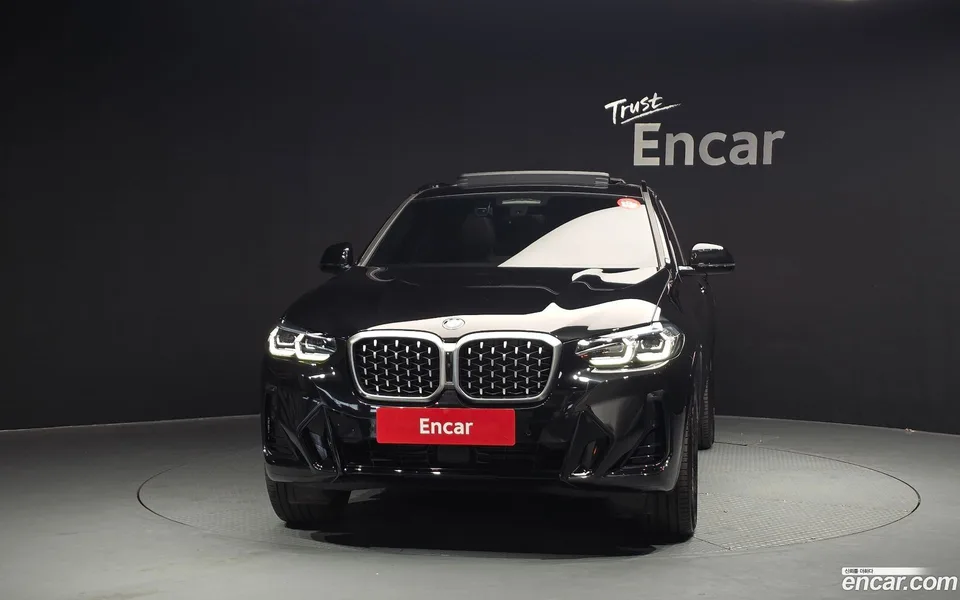 BMW X4 xDrive20i M 2024 — миниатюра 3