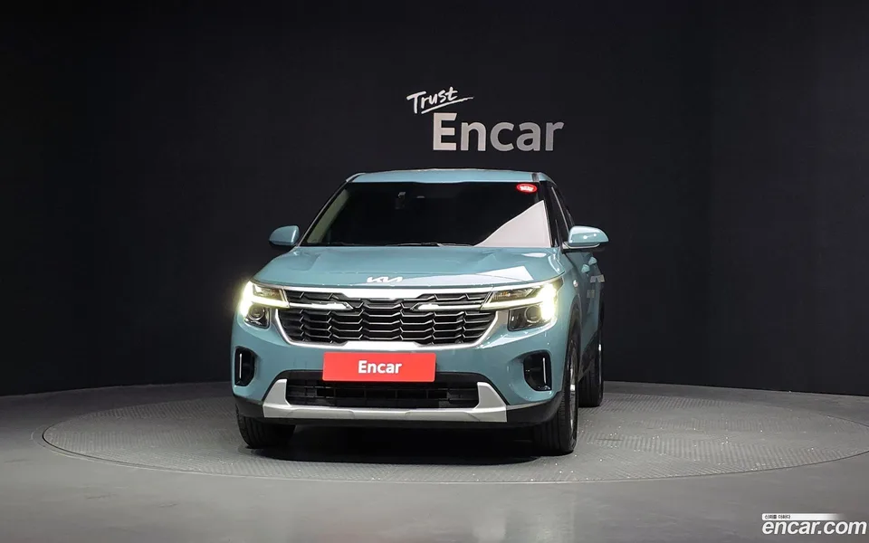 Kia Seltos 2.0 2WD 2023 — миниатюра 3
