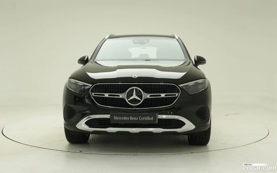 Mercedes-Benz GLC-Class GLC300 4MATIC 2025 — миниатюра 3