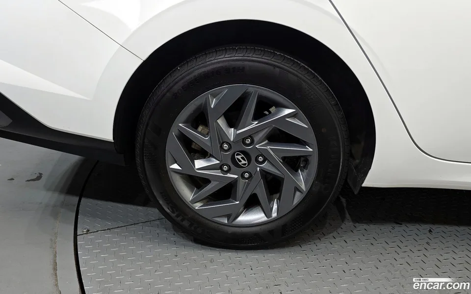 Hyundai Avante CN7 1.6 2024 — миниатюра 5
