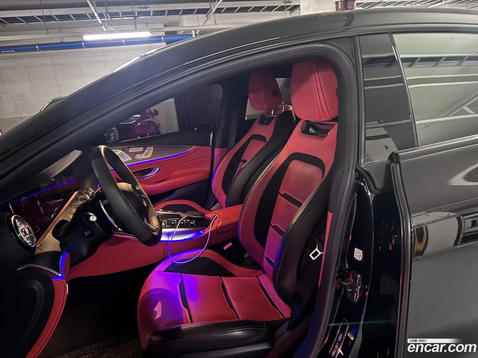 Mercedes-Benz AMG GT 4 43 4MATIC+ 2023 — миниатюра 5