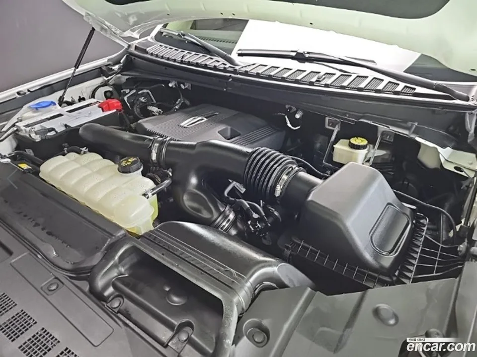 Lincoln Navigator 3.5L 2022 — миниатюра 5