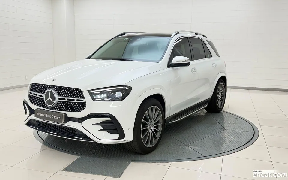 Mercedes-Benz GLE-Class GLE450 4MATIC 2025 — photo 1, buy with delivery to Moscow