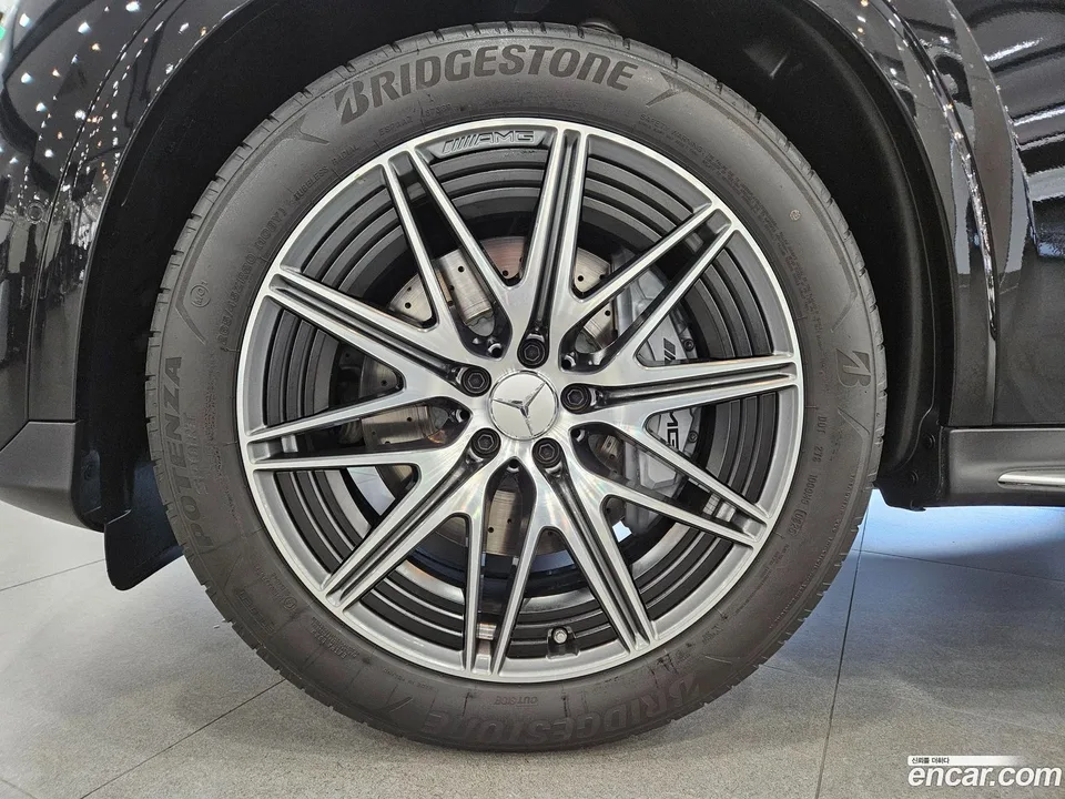 Mercedes-Benz GLC-Class AMG GLC43 4MATIC 2025 — миниатюра 2