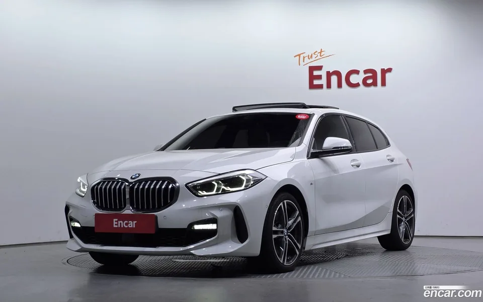 BMW 1 Series 2023