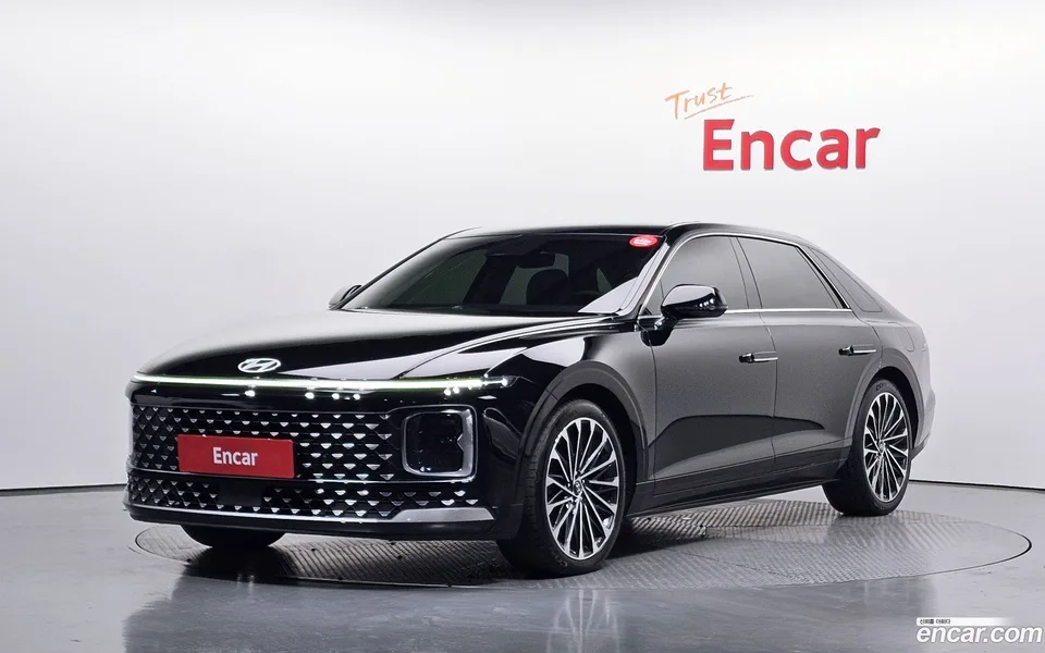 Hyundai Grandeur Hybrid 2023 — фото 1, купить с доставкой в Москву