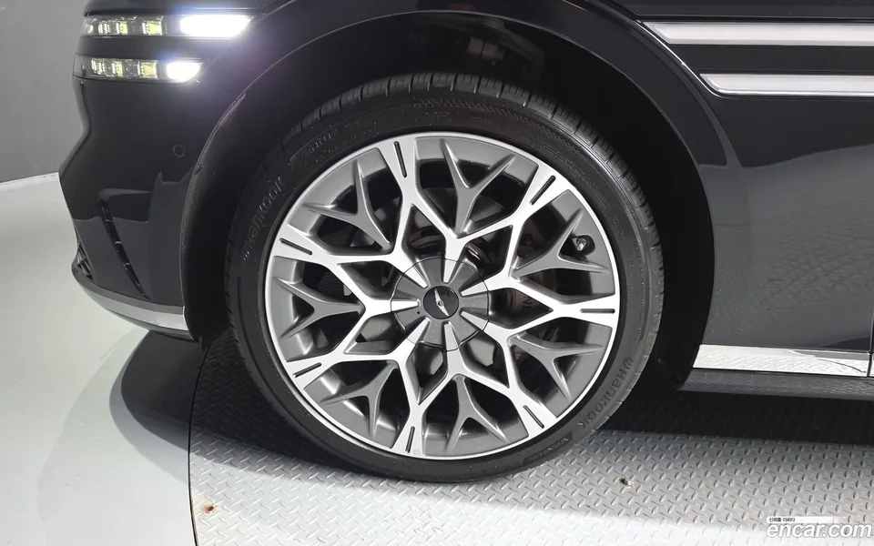 Genesis G90 3.5 e-S/C AWD 2023 — миниатюра 5