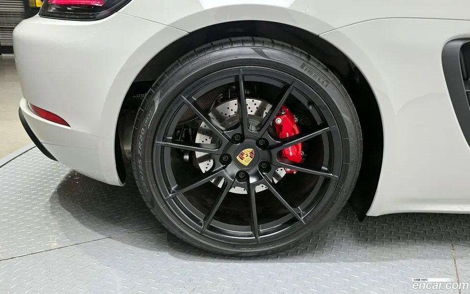 Porsche 718 Boxster 4.0 GTS 2024 — миниатюра 2