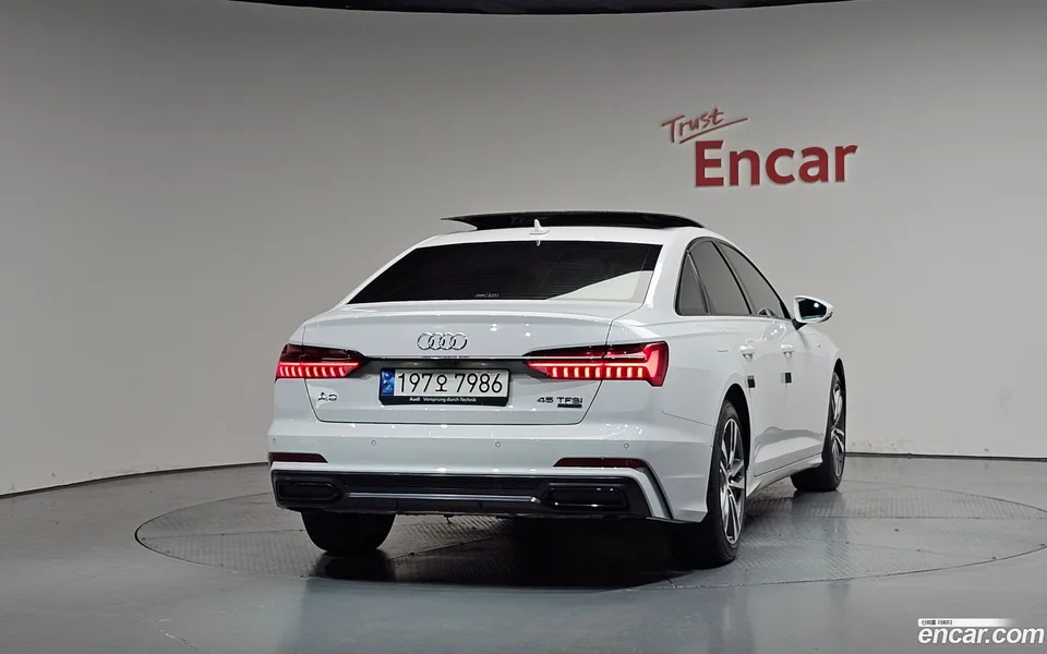 Audi A6 45 TFSI 2023 — thumbnail 4