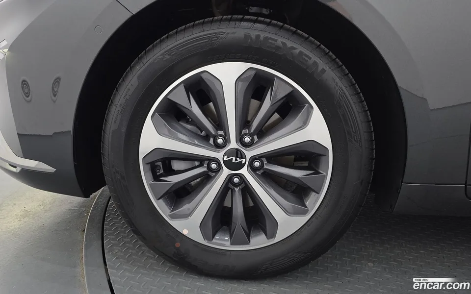 Kia K8 Hybrid 2023 — миниатюра 2