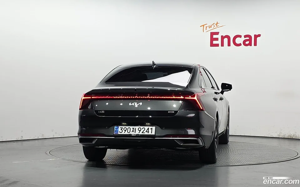 Kia K8 Hybrid 2023 — миниатюра 4