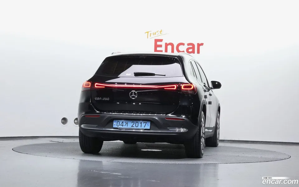 Mercedes-Benz EQA EQA250 2023 — миниатюра 4