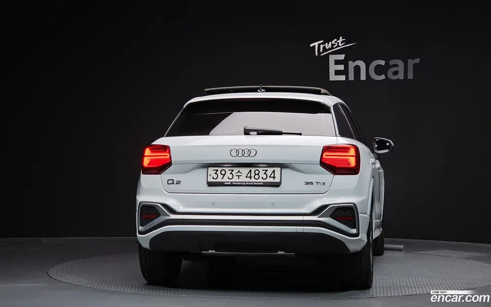 Audi Q2 35 TDI 2023 — миниатюра 4