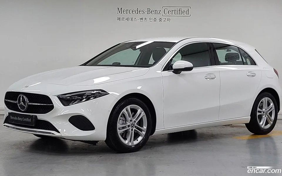 Mercedes-Benz A-Class A220 2025 — фото 1, купить с доставкой в Москву