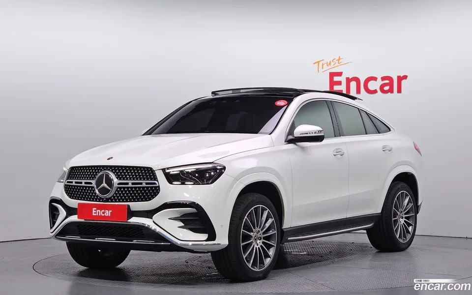 Mercedes-Benz GLE-Class GLE450d 4MATIC 2023 — фото 1, купить с доставкой в Москву