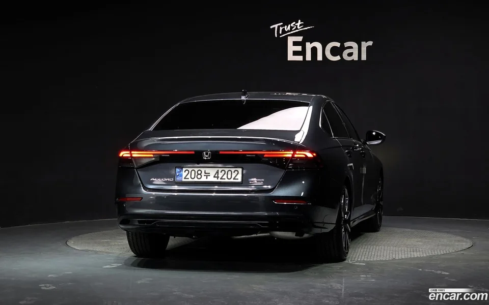 Honda Accord 2.0 2024 — миниатюра 4