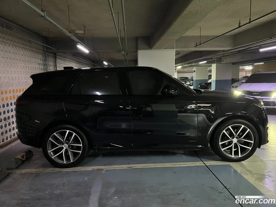 Land Rover Range Rover Sport P400 AB 2024 — миниатюра 3