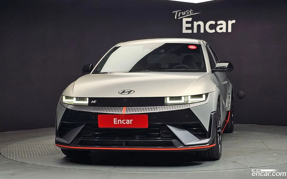 Hyundai Ioniq 5 N 2025 — миниатюра 3