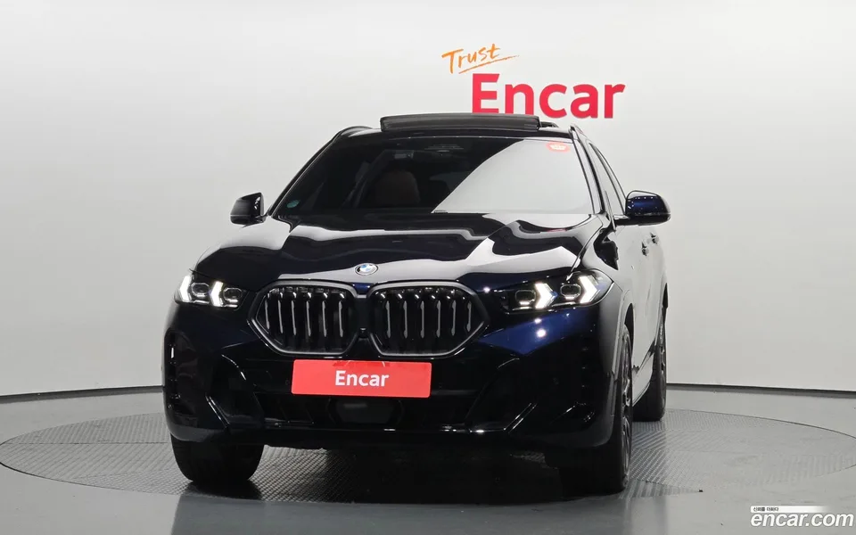 BMW X6 xDrive40i M 2023 — миниатюра 3