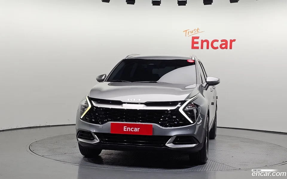 Kia Sportage 2.0 2WD 2022 — миниатюра 3