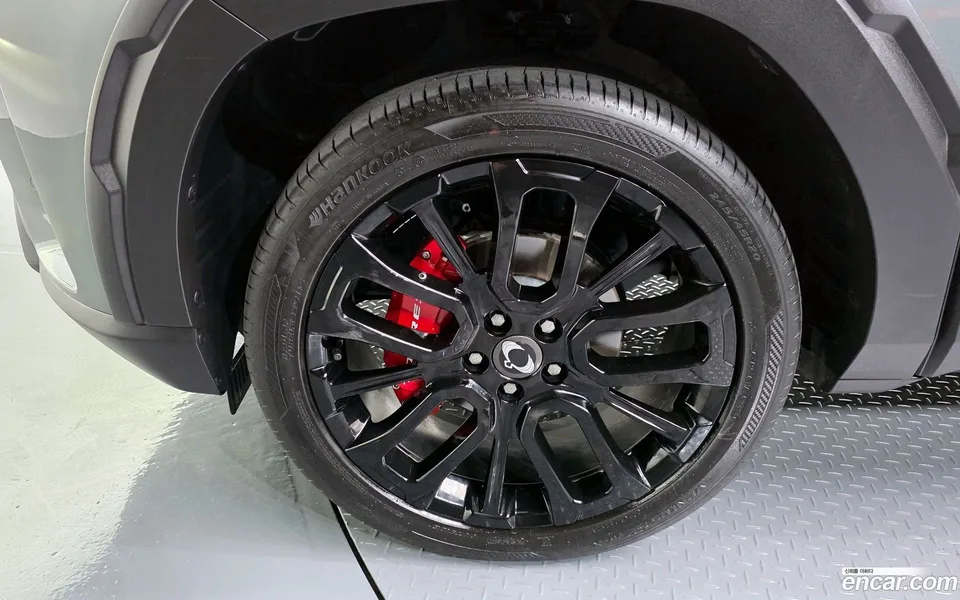 KG Mobility Torres 1.5 2WD 2024 — thumbnail 2