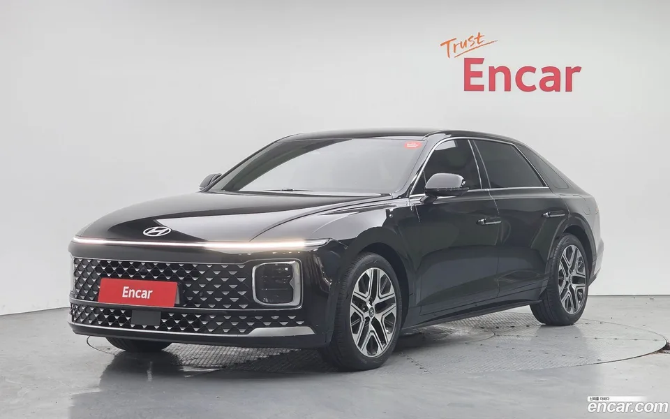 Hyundai Grandeur Hybrid 2025 — фото 1, купить с доставкой в Москву