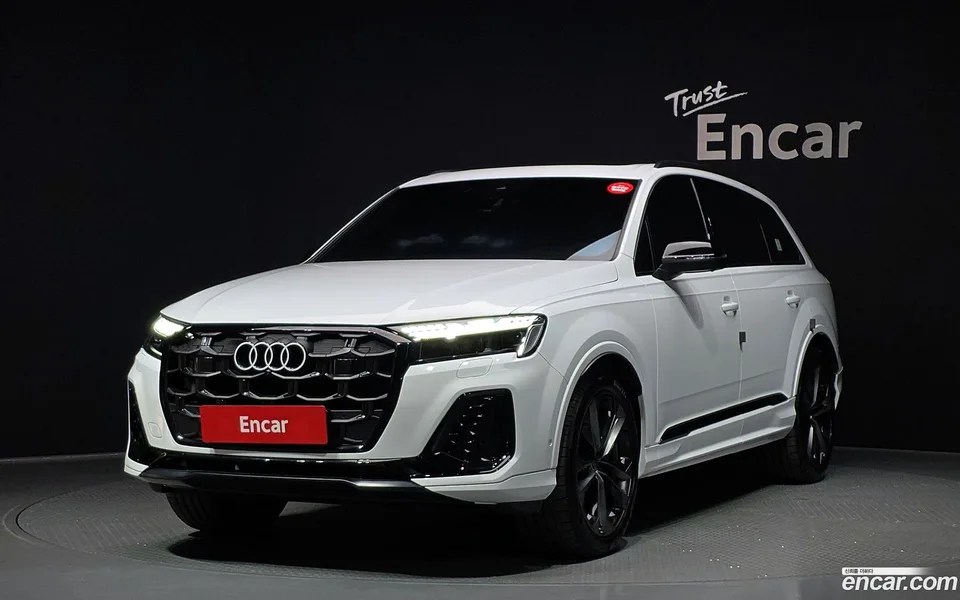 Audi Q7 (4M) 55 TFSI 2025 — фото 1, купить с доставкой в Москву
