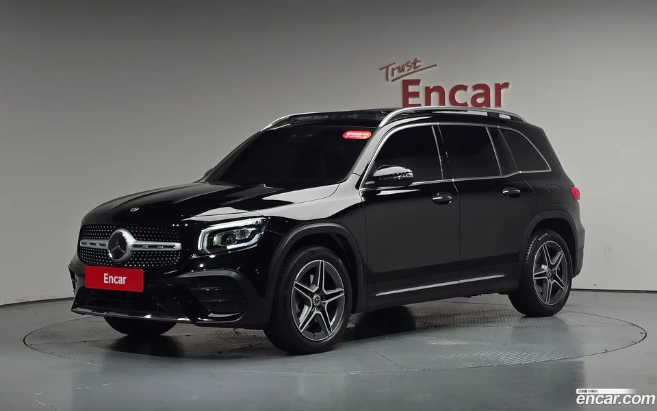 Mercedes-Benz GLB-Class GLB250 4MATIC 2023 — фото 1, купить с доставкой в Москву