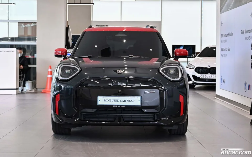 MINI Aceman JCW 2025 — миниатюра 3