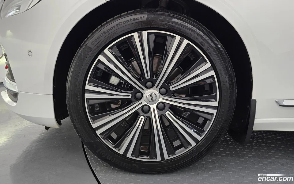 Volvo S90 B5 2024 — миниатюра 2