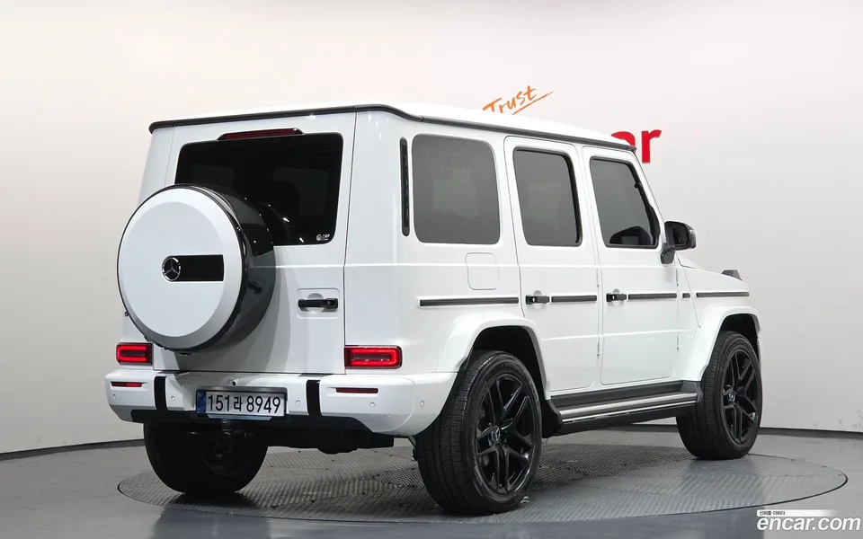 Mercedes-Benz G-Class G450d 2025 — фото 1, купить с доставкой в Москву