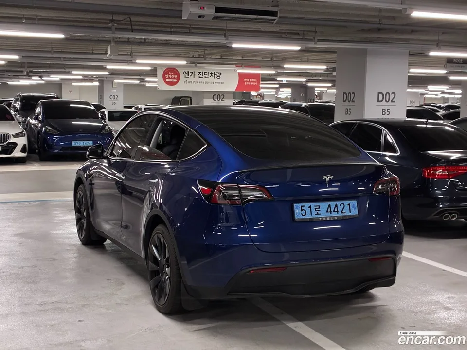 Tesla Model Y RWD 2023 — миниатюра 5