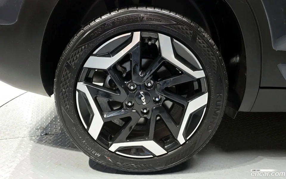 Kia Seltos 1.6 2WD 2025 — миниатюра 2