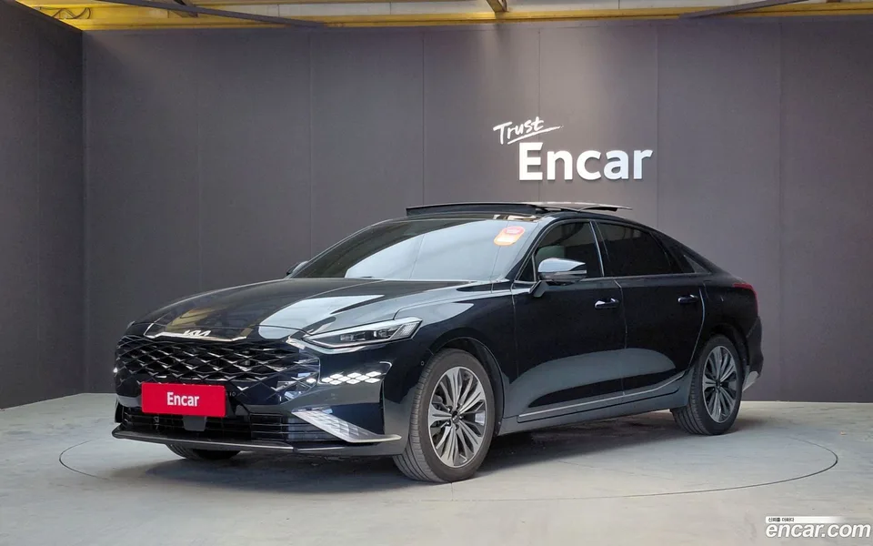 Kia K8 Hybrid 2022 — фото 1, купить с доставкой в Москву