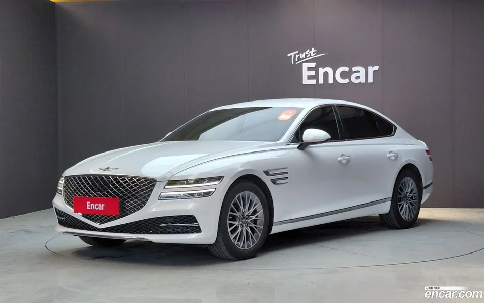 Genesis G80 2.5 2WD 2022 — фото 1, купить с доставкой в Москву
