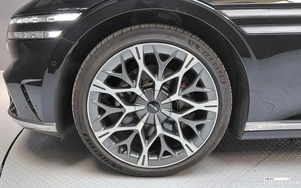 Genesis G90 3.5 e-S/C AWD 2023 — миниатюра 5
