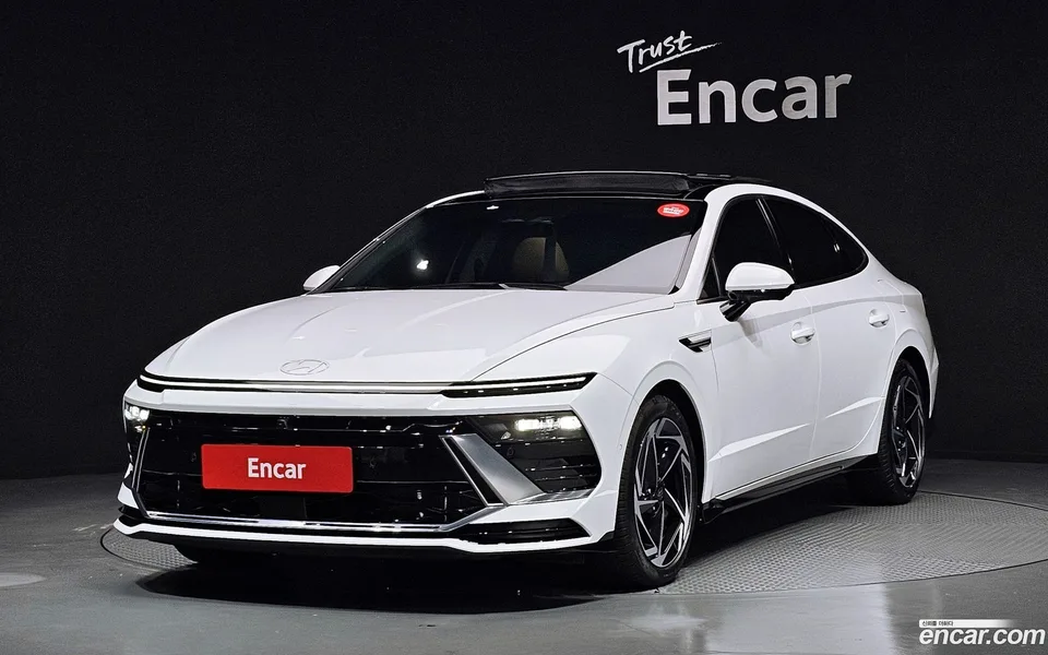 Hyundai Sonata The Edge Hybrid 2024