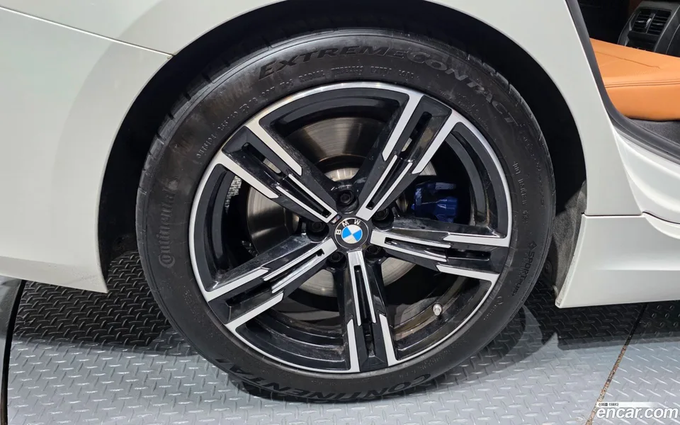 BMW 3 Series 320i M 2023 — миниатюра 2