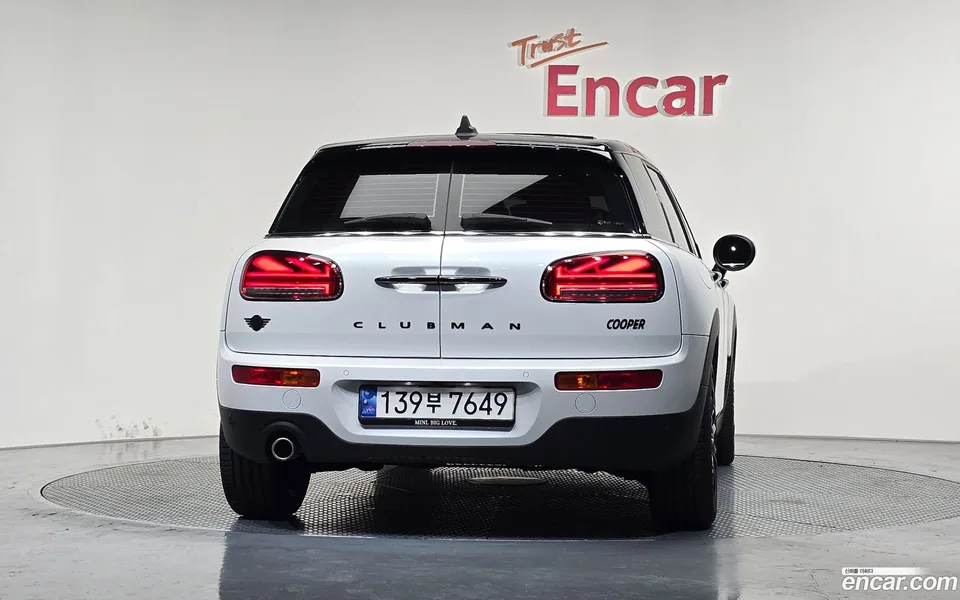 MINI Cooper Clubman 2024 — миниатюра 4