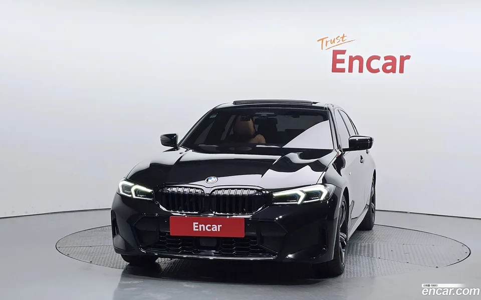 BMW 3 Series 320i M 2023 — миниатюра 3