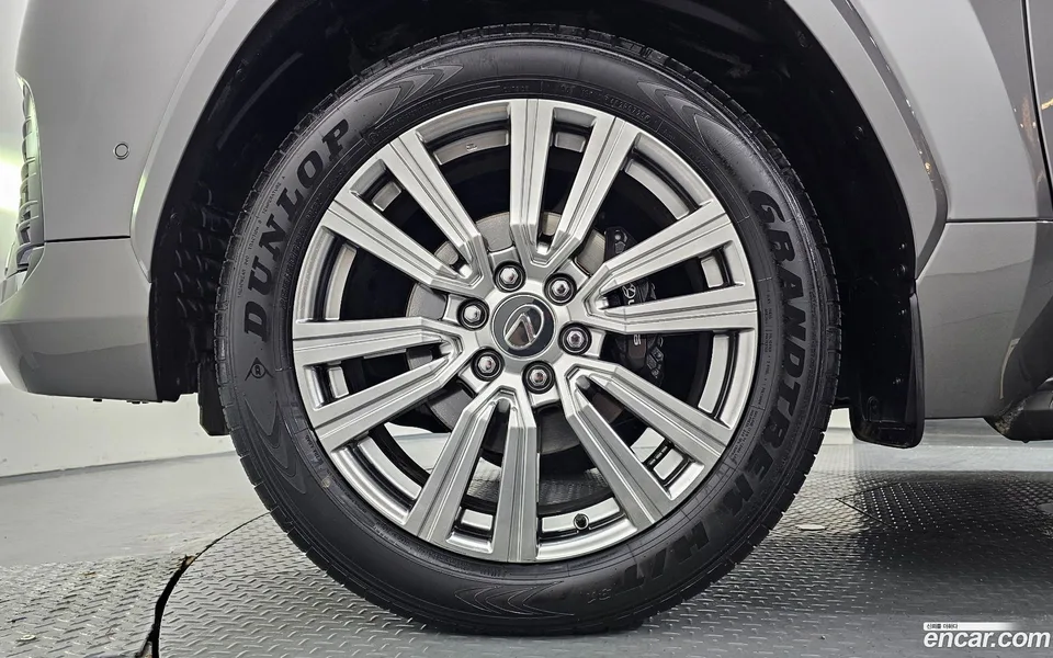 Lexus LX 700h VIP 2025 — миниатюра 5