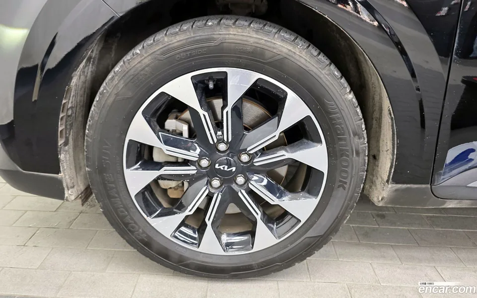Kia Carnival 9 2022 — миниатюра 2