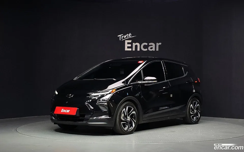 Chevrolet Bolt EV EV 2022 — фото 1, купить с доставкой в Москву