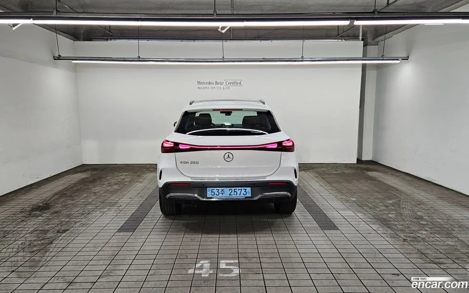 Mercedes-Benz EQA EQA250 AMG 2024 — миниатюра 4